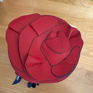 Vera Bradley enchanted rose cosmetic